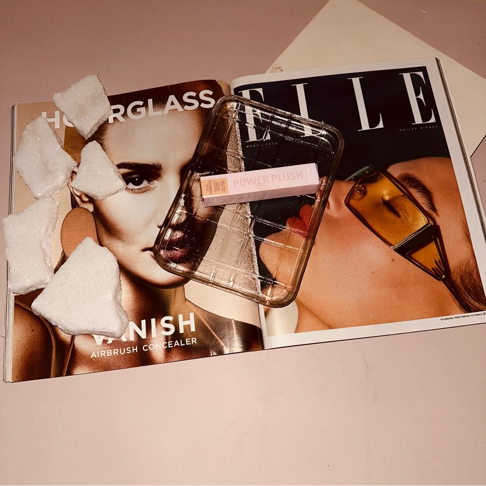 KYLIE COSMETICS Power Plush Concealer ‘2W’